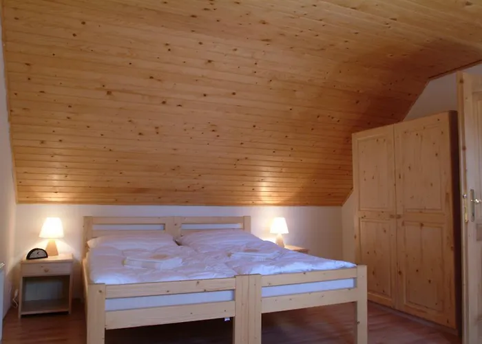 Tatil Evi Domcek U Milana Liptovske Revuce